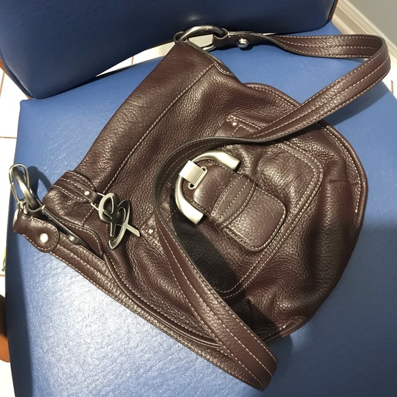 B. Makowsky Westbourne brown leather crossbody bag - Picture 5 of 16